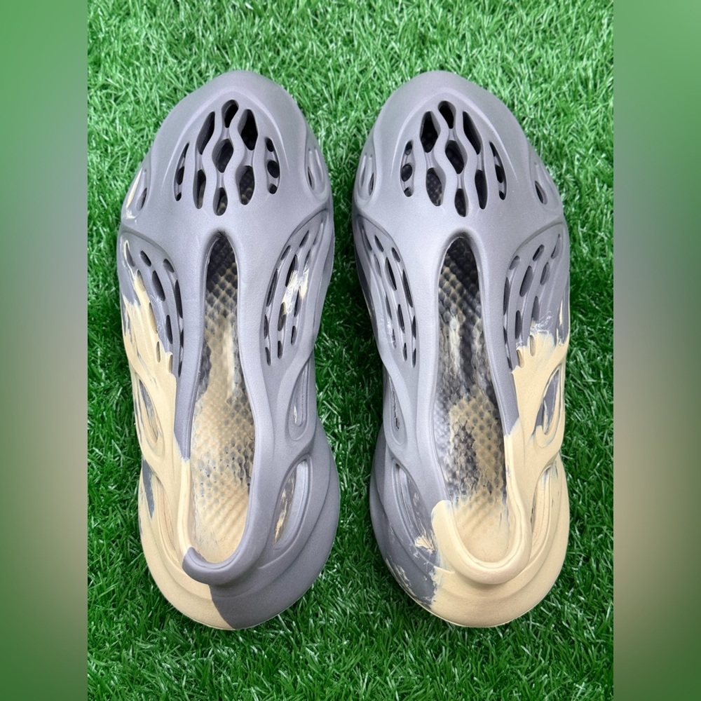 Adidas Yeezy Foam Rnnr MXT Moon‎ Gray